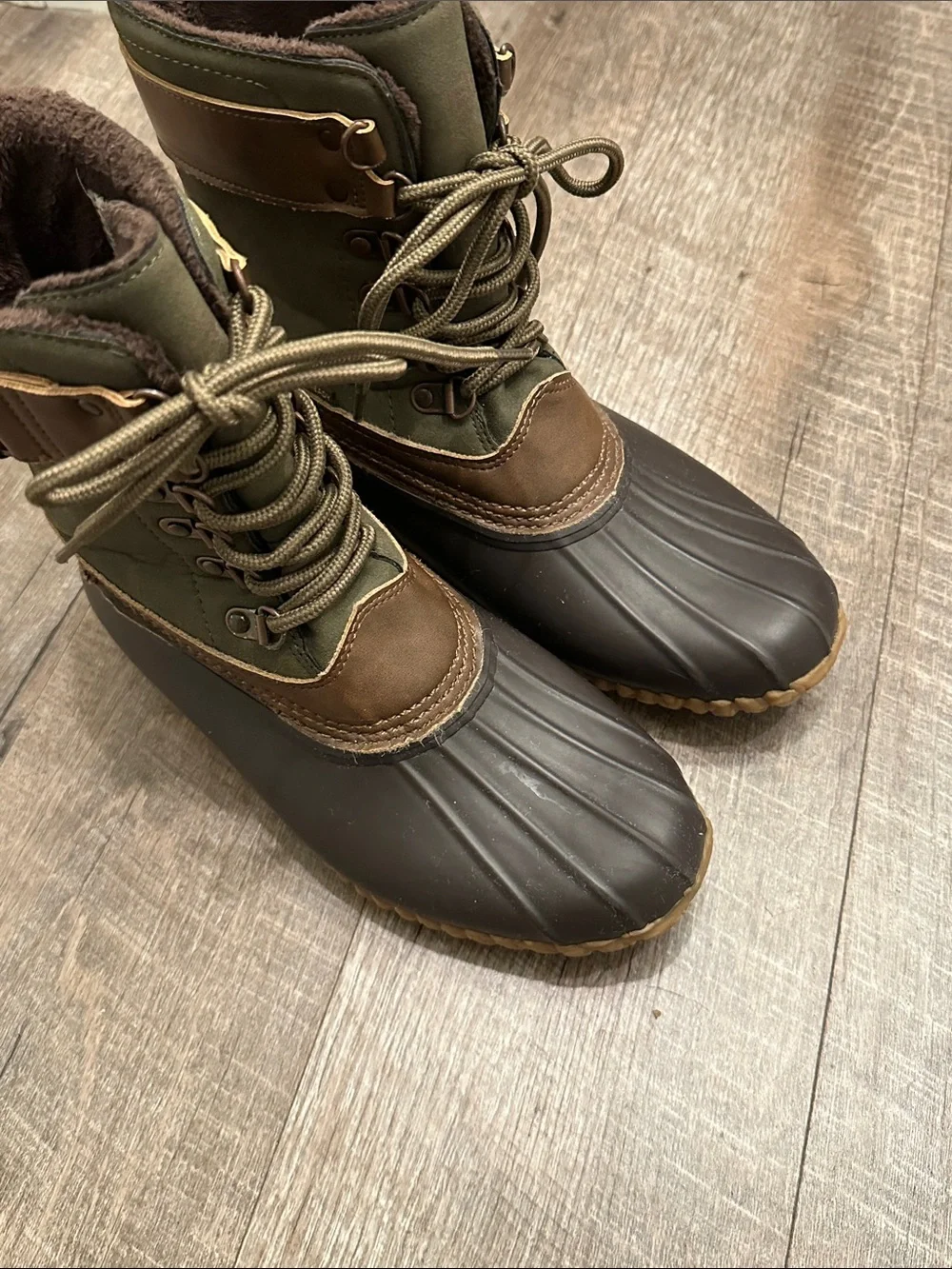 JBU Olive Green & Brown Waterproof Duck Boots 6.5